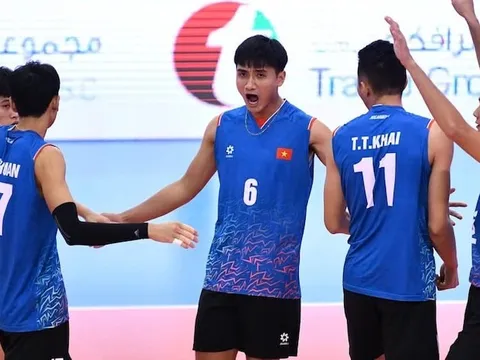 Đội tuyển bóng chuyền nam Việt Nam có nhà tài trợ riêng