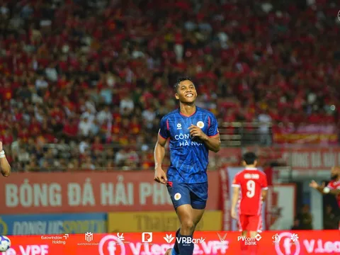 Vòng 21 V.League 2025-2026: Công An Hà Nội chạm một tay vào chức vô địch
