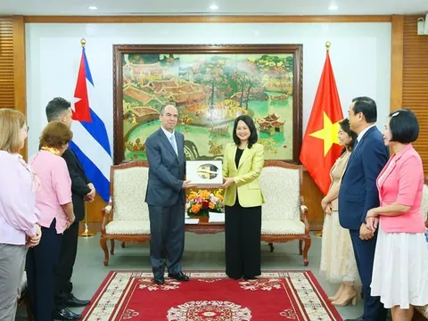 Việt Nam - Cuba tăng cường hợp tác Văn hóa, Thể thao và Du lịch