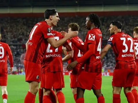 Freiburg và Rayo Vallecano làm rung chuyển bóng đá châu Âu