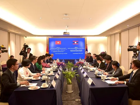 Tăng cường hợp tác thông tin, truyền thông Việt Nam - Lào trong bối cảnh mới