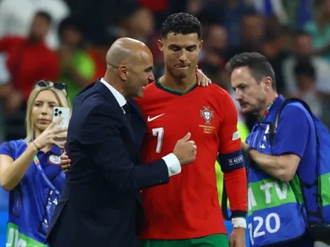 Huấn luyện viên trưởng đội tuyển Bồ Đào Nha cảnh báo Cristiano Ronaldo trước thềm World Cup 2026