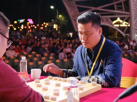 Giải cờ Tướng Kỳ Thành Bôi: Lại Lý Huynh giành chiến thắng trận ra quân