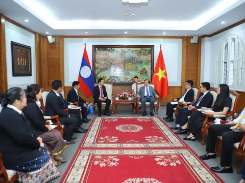 Việt Nam - Lào tăng cường hợp tác toàn diện trong lĩnh vực văn hóa, du lịch