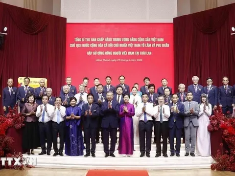 Tổng Bí thư, Chủ tịch nước Tô Lâm gặp gỡ cộng đồng người Việt Nam tại Thái Lan