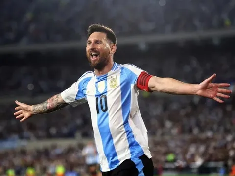 Ronaldo thất thế trước Messi và Mbappe trong cuộc đua ghi bàn World Cup