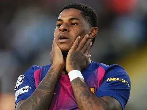 Barcelona từ bỏ Rashford, Hansi Flick đặt niềm tin vào Anthony Gordon