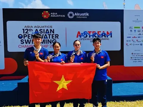 Đội tuyển Việt Nam giành huy chương đồng tiếp sức Giải vô địch Bơi mặt nước mở châu Á 2026