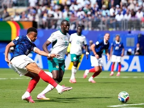Mbappe lập kỷ lục ghi bàn cho tuyển Pháp, tiếp tục chinh phục lịch sử World Cup