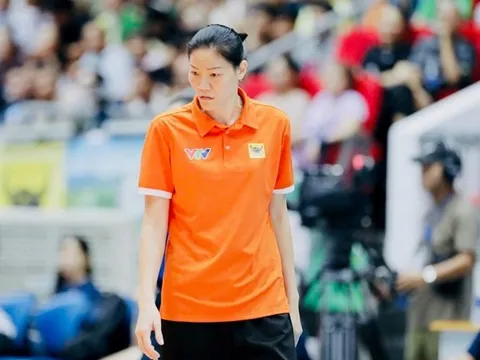Bà Nguyễn Thị Ngọc Hoa làm huấn luyện viên trưởng đội tuyển bóng chuyền nữ U18 Việt Nam