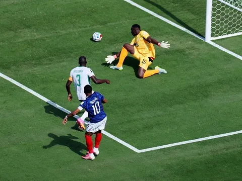 Tuyển Pháp thắng Senegal nhờ cú đúp của Mbappe