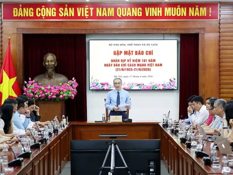 Báo chí là những "đôi cánh” lan tỏa giá trị tốt đẹp đến với công chúng