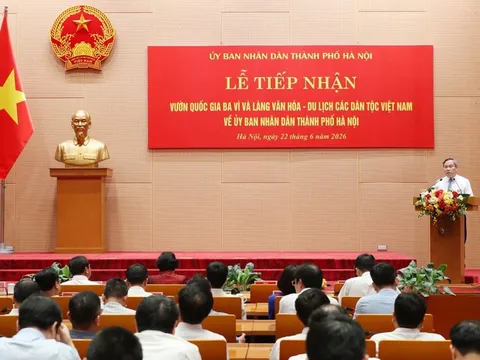 Hà Nội tiếp nhận quản lí Vườn quốc gia Ba Vì và Làng Văn hóa - Du lịch các dân tộc Việt Nam