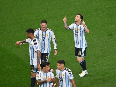 Messi thiết lập 2 kỷ lục trái ngược chỉ trong một ngày ở World Cup 2026