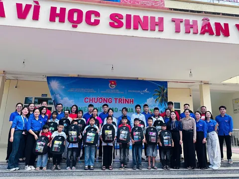Tuổi trẻ Cục Thể dục thể thao Việt Nam lan tỏa tinh thần tình nguyện qua chương trình “Thanh niên Thể thao - Mùa hè xanh 2026”