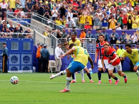 Brazil lập kỷ lục buồn chưa từng có, Haaland đi vào lịch sử World Cup