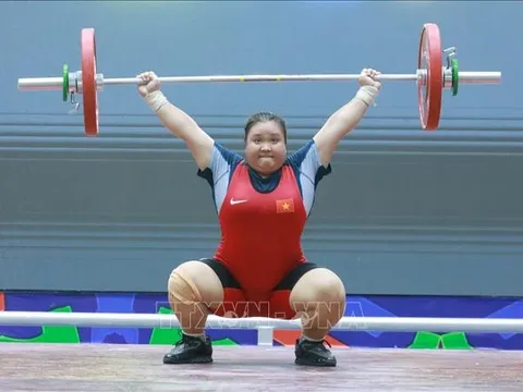 Giải vô địch Cử tạ trẻ quốc gia 2026: Hà Nội dẫn đầu toàn đoàn