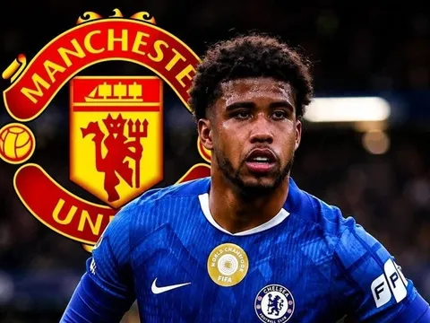 Man United: Chốt Santos 50 triệu bảng, thận trọng với Ederson