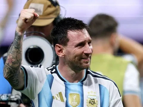 Messi tăng mạnh cơ hội giành Quả bóng Vàng, Mbappe lập kỷ lục tốc độ
