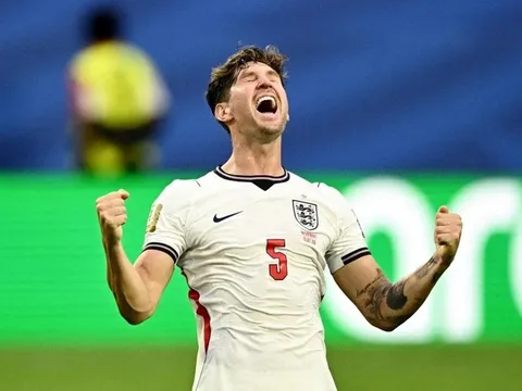Chuyển động Serie A: Inter Milan chốt John Stones, Juventus tiến sát Zirkzee