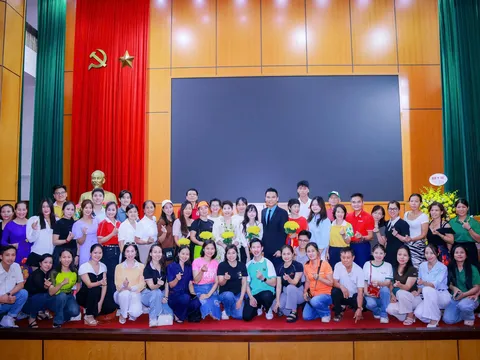 Vận động viên Châu Tuyết Vân làm Giám khảo Cuộc thi “Tôi khỏe đẹp hơn”