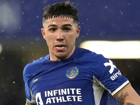 Chelsea quyết giữ Enzo Fernandez, Alvarez gây sức ép để tới Barcelona