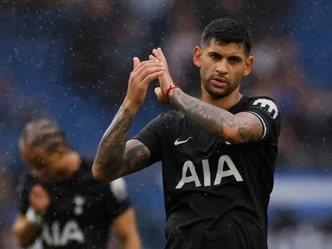 Lỡ Vinicius, Arsenal bất ngờ nhắm thủ quân Tottenham