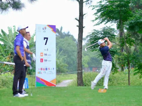 Ngày thi đấu đầu tiên môn golf: Nguyễn Anh Minh giữ phong độ, Khuê Minh thi đấu dưới sức