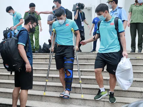 Hậu vệ Văn Xuân dính chấn thương đứt dây chằng, không thể chơi trận chung kết SEA Games 31