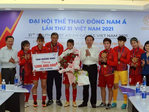 Giành huy chương vàng SEA Games 31 ngay trên sân nhà, đội tuyển bóng đá nữ Việt Nam được thưởng hơn 4 tỷ đồng