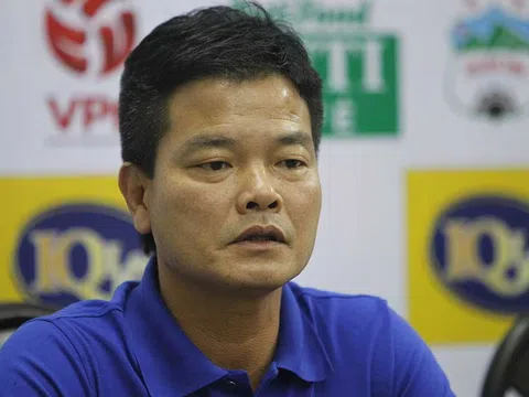 Huấn luyện viên Nguyễn Văn Sỹ: "Cầm hòa Hà Nội FC là điều may mắn"