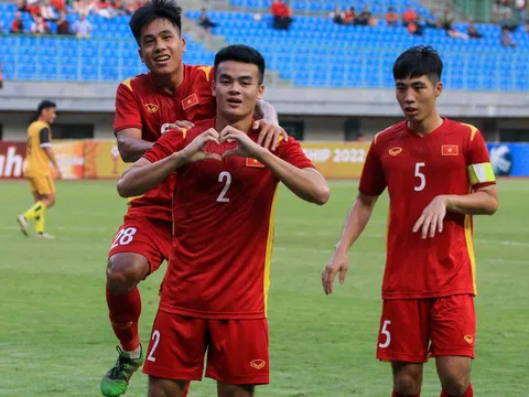 Vòng chung kết U19 Đông Nam Á 2022: Thắng Brunei, U19 Việt Nam tạm vươn lên đầu bảng