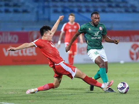 Vòng 9 V.League 2022: Thủ môn Bùi Tiến Dũng mắc sai lầm, câu lạc bộ thành phố Hồ Chí Minh tiếp tục thua trận