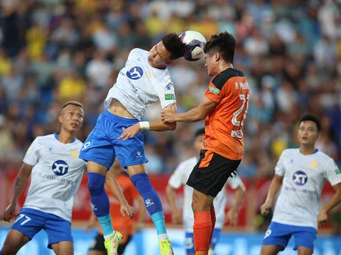 Nam Định - SHB Đà Nẵng > 2-1: Chủ nhà lội ngược dòng kịch tính