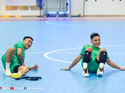 Đội tuyển futsal Việt Nam thoải mái tinh thần trước trận đấu với Nhật Bản