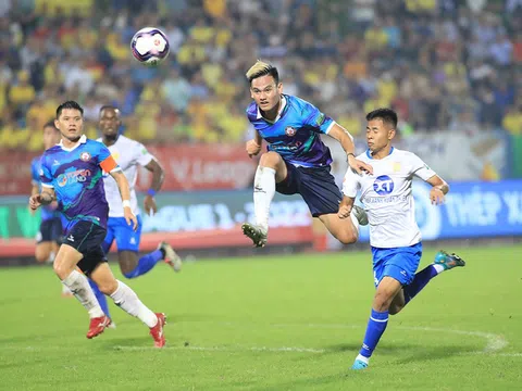 Vòng 18 V.League 2022: Bình Định có chiến thắng đầu tiên tại Thiên Trường