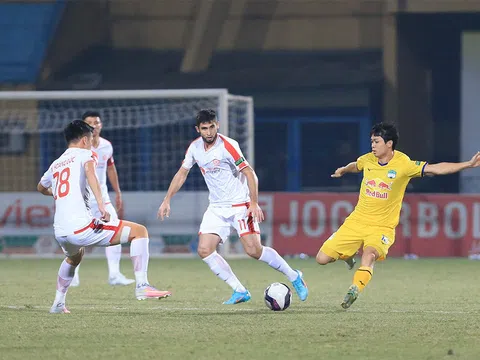 Vòng 20 V.League 2022: Thất bại toàn diện trước chủ nhà Viettel FC, đội bóng phố Núi rơi vào vòng nguy hiểm