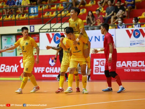 Vòng 15 giải Futsal HDBank vô địch quốc gia 2022: Sahako kéo dài mạch thắng, Thái Sơn Bắc trở lại đường đua