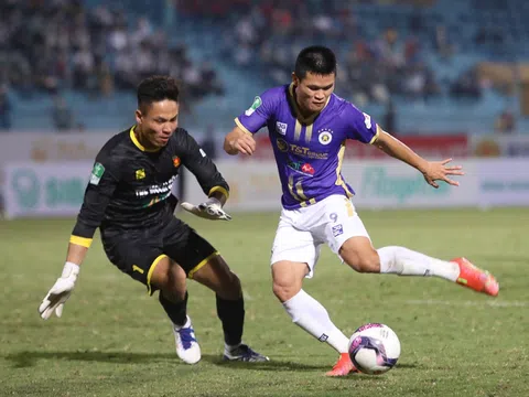 Tiền đạo Tuấn Hải của Hà Nội FC giành danh hiệu "Cầu thủ nội ghi nhiều bàn thắng nhất" V.League 2022