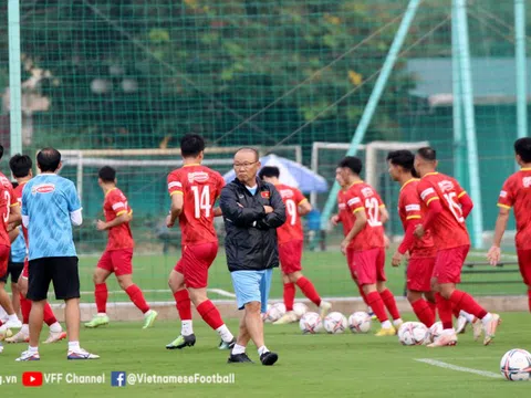 Đội tuyển Việt Nam di chuyển vào Vũng Tàu để bắt đầu chuyến tập huấn tại phía Nam