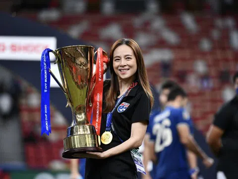 Bà Madam Pang tuyên bố sẽ thưởng lớn nếu Thái Lan vượt qua vòng bảng AFF Cup 2022