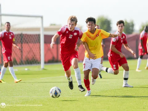 Đội tuyển U20 Việt Nam để thua Dubai City FC trong trận giao hữu trước thềm Vòng chung kết U20 châu Á