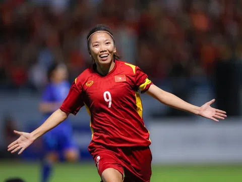 Huỳnh Như hội quân cùng đội tuyển nữ Việt Nam thi đấu Vòng loại thứ nhất Olympic Paris 2024