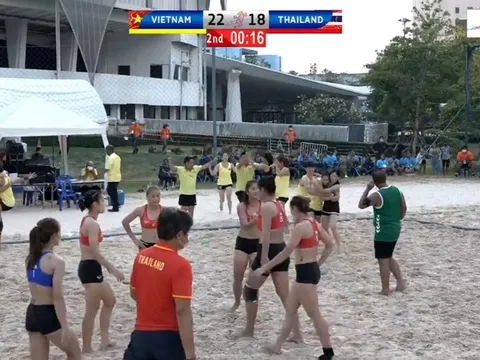 Bóng ném nữ bãi biển Việt Nam đoạt ngôi vô địch châu Á 2022