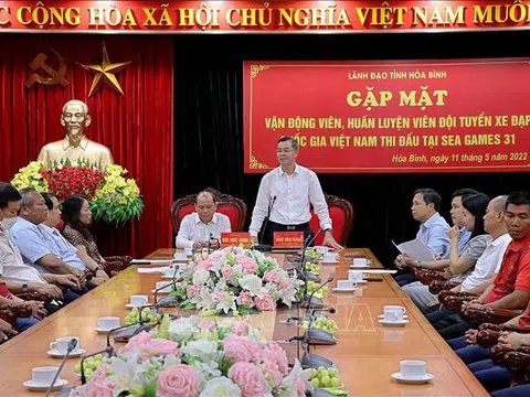 Hòa Bình gặp mặt các vận động viên, huấn luyện viên đội tuyển xe đạp quốc gia tham dự SEA Games 31