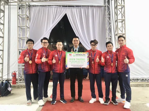 Herbalife Việt Nam thưởng nóng cho 30 huy chương vàng đầu tiên của Đoàn Thể Thao Việt Nam tại SEA Games 31