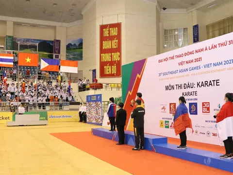 Karate Việt Nam giành 2 huy chương vàng trong ngày thi đấu đầu tiên
