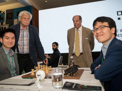 Quang Liêm hoà nhanh kỳ thủ gốc Việt tại Siêu giải Prague Masters 2022