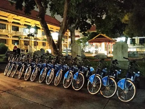 Hấp dẫn Tour xe đạp "Đêm Thăng Long - Hà Nội"
