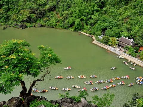 Phát huy vai trò, giá trị Di sản Văn hóa và Thiên nhiên thế giới Quần thể danh thắng Tràng An trong xây dựng Đô thị Di sản